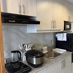 Modern And Cozy Studio Unit With Balcony Near Ayala Center